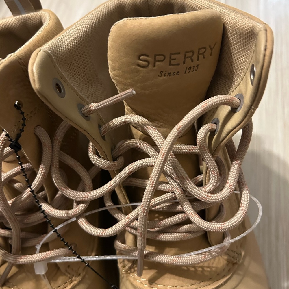 NWOT Sperry Duck Float Off White Boots - Picture 4 of 10